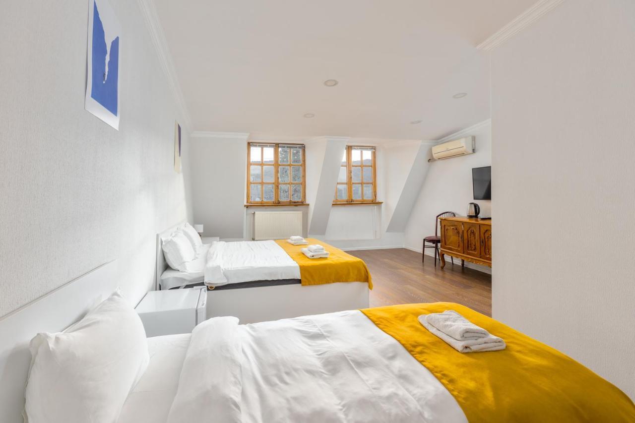 Sunny Hotel Тбилиси Екстериор снимка