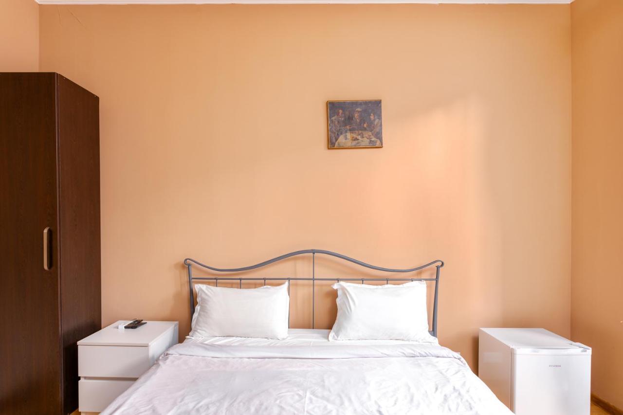 Sunny Hotel Тбилиси Екстериор снимка