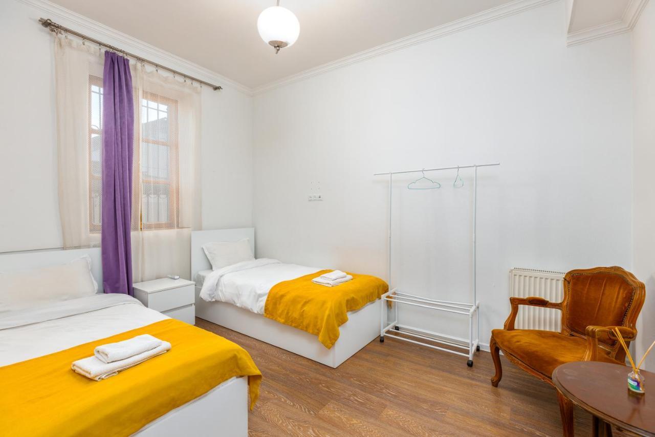 Sunny Hotel Тбилиси Екстериор снимка