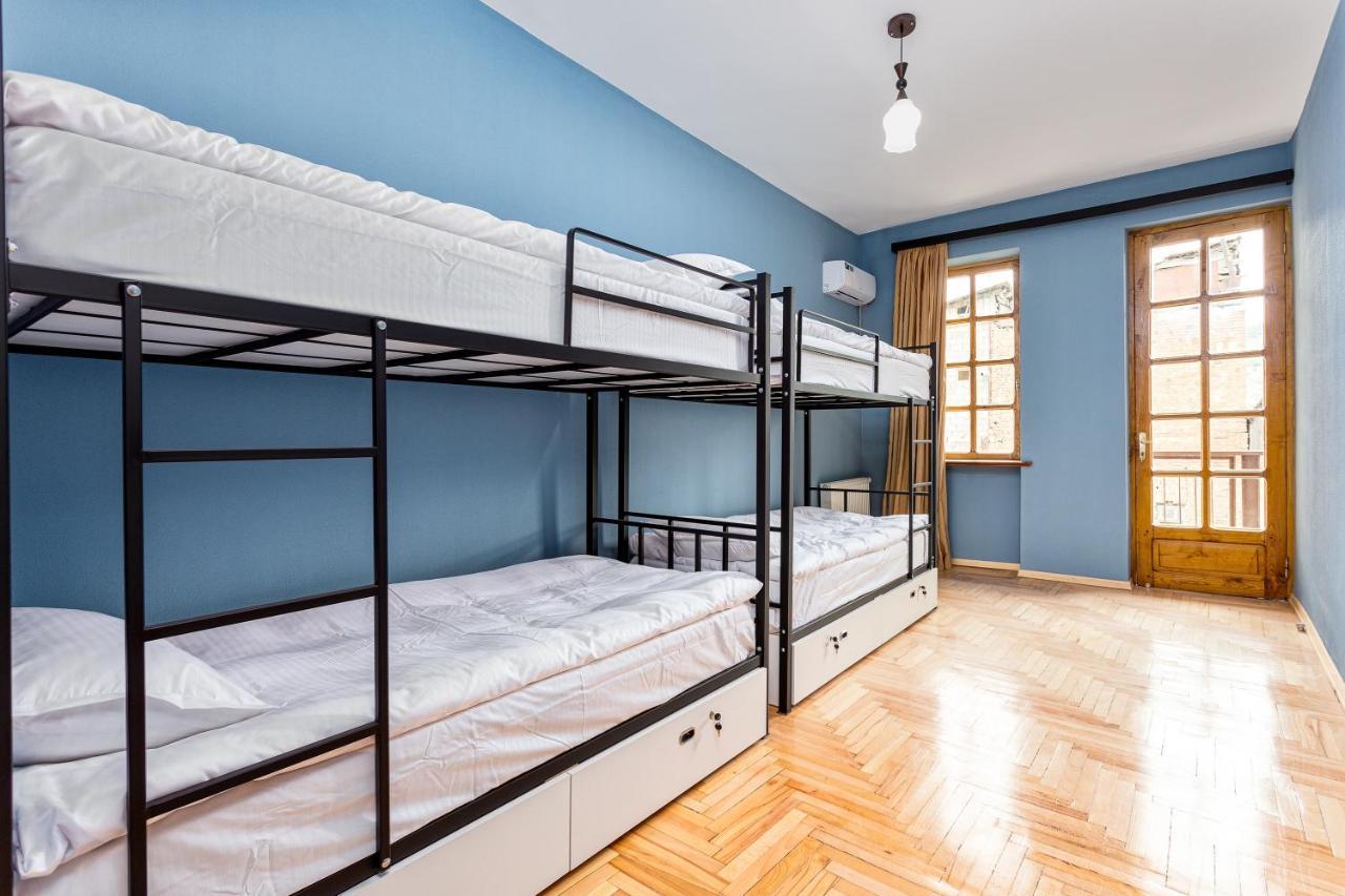 Sunny Hotel Тбилиси Екстериор снимка
