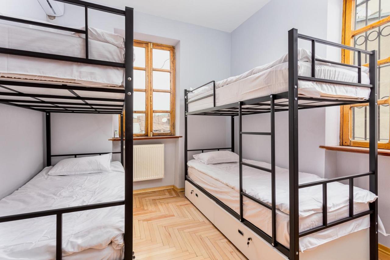 Sunny Hotel Тбилиси Екстериор снимка