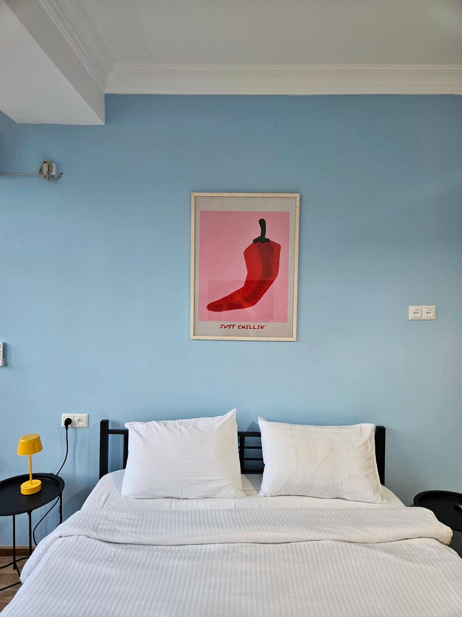Sunny Hotel Тбилиси Екстериор снимка